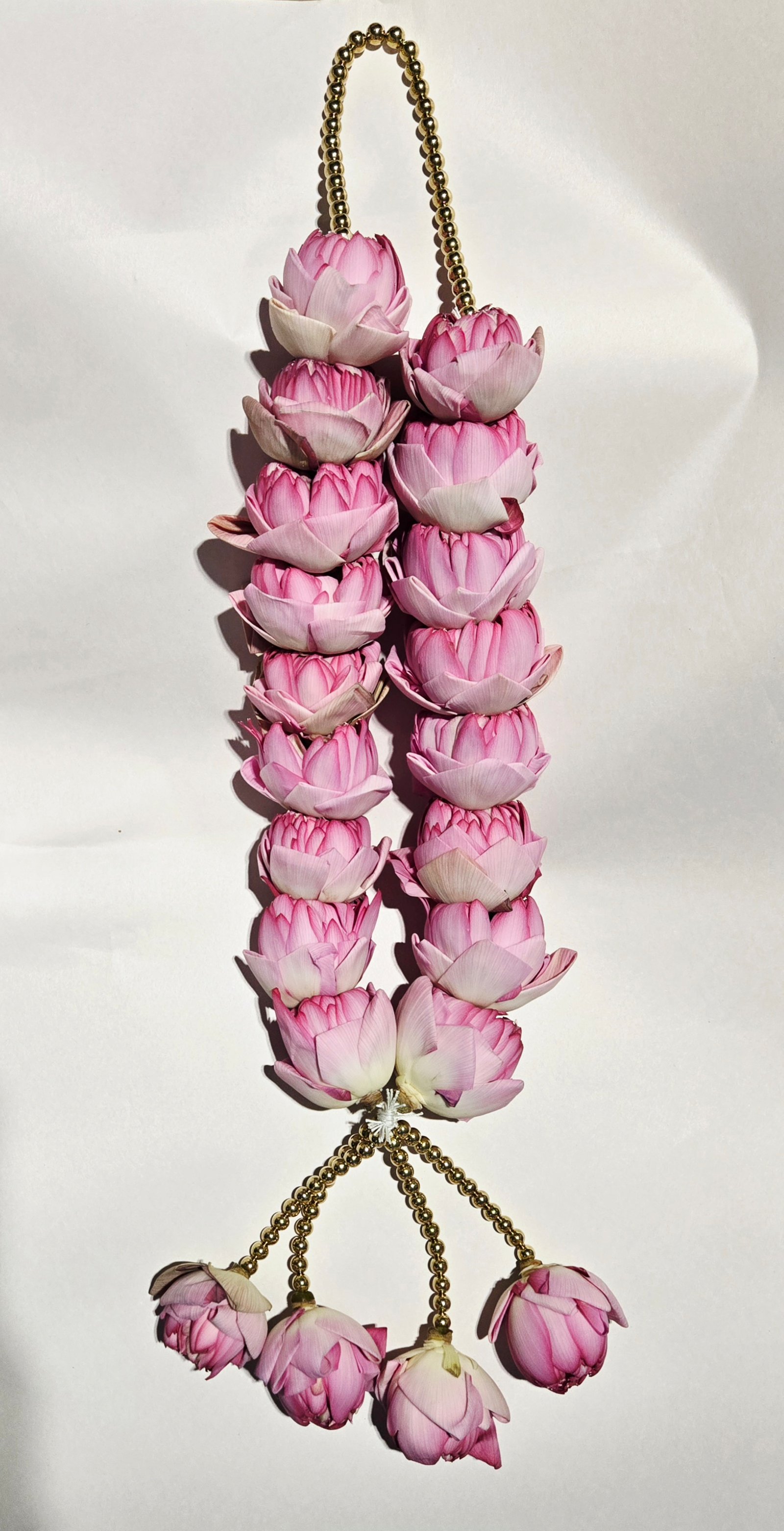 Lotus Garland - 3 feet garland